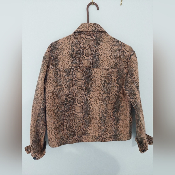 Free People Snake Skin Jacket Womans Size XS Black Animal Print Shacket - Picture 9 of 9
